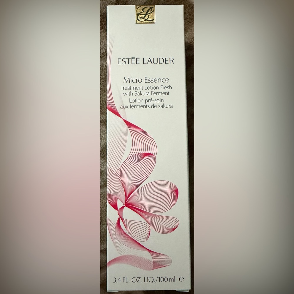 Estee Lauder Micro Essence Treatment Lotion - 3.4 is new/unopened